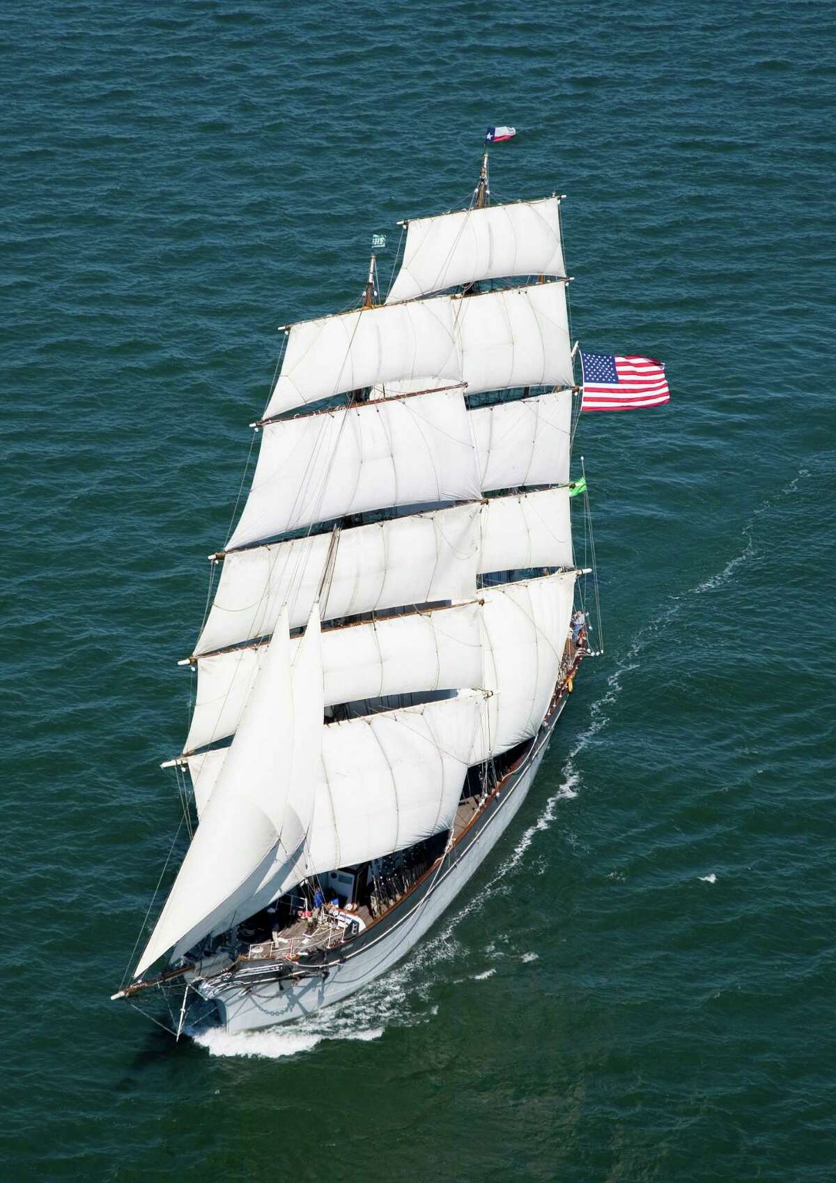 Historic Texas ship the Elissa returns to Galveston waters for