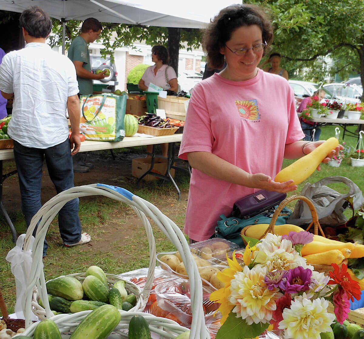 Greenfield farm market puts the 'green' in summer harvest