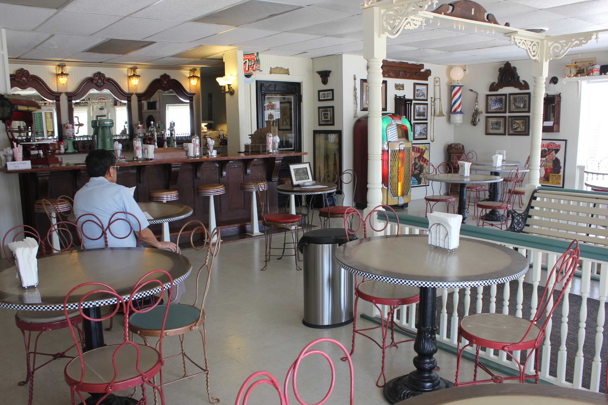Old Fashioned Soda Fountain opens in Port Neches