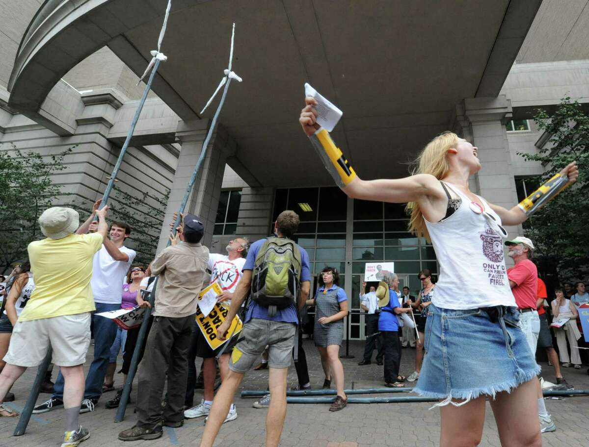 Hundreds march in opposition to fracking