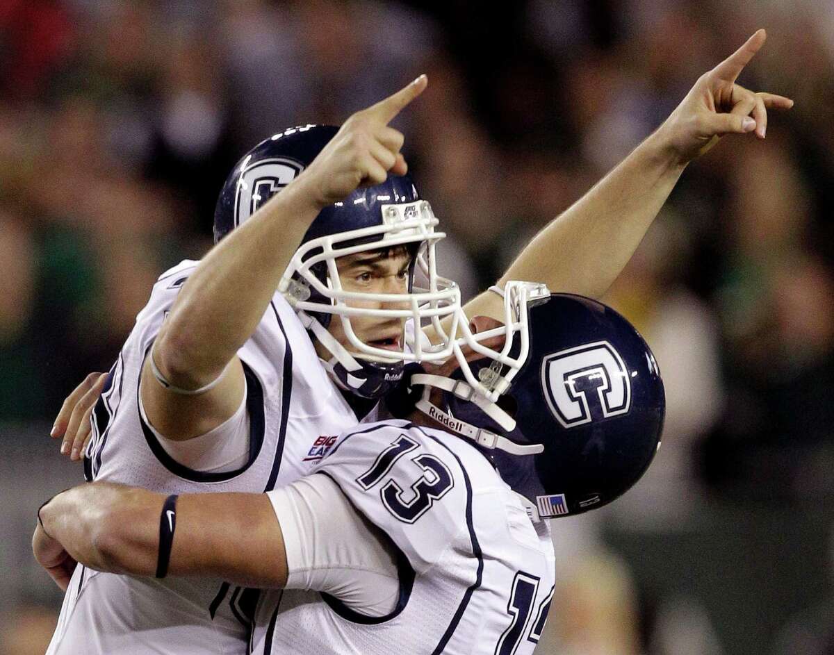 Christen, UConn's new kicker, has field experience on his side