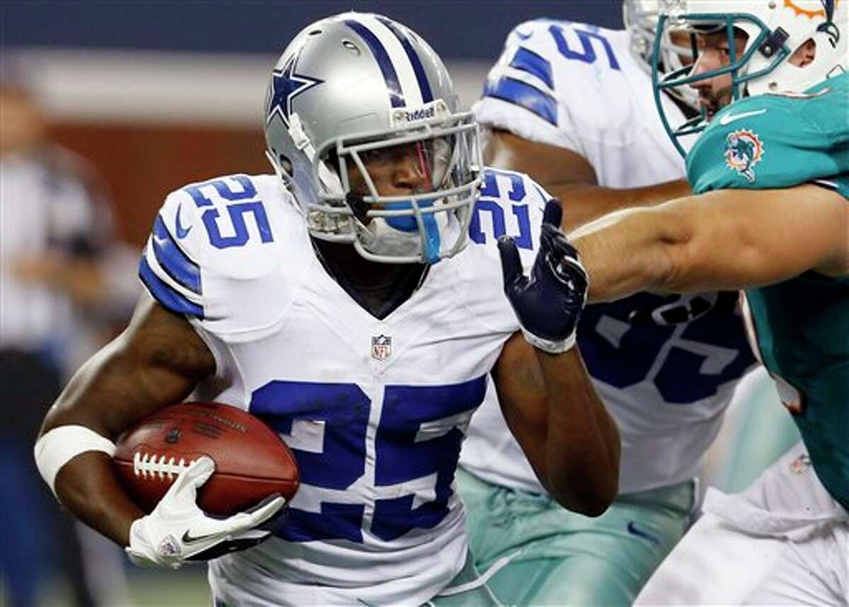 Former North Texas standout Lance Dunbar rushed for 105 yards in Wednesday's win over Miami.