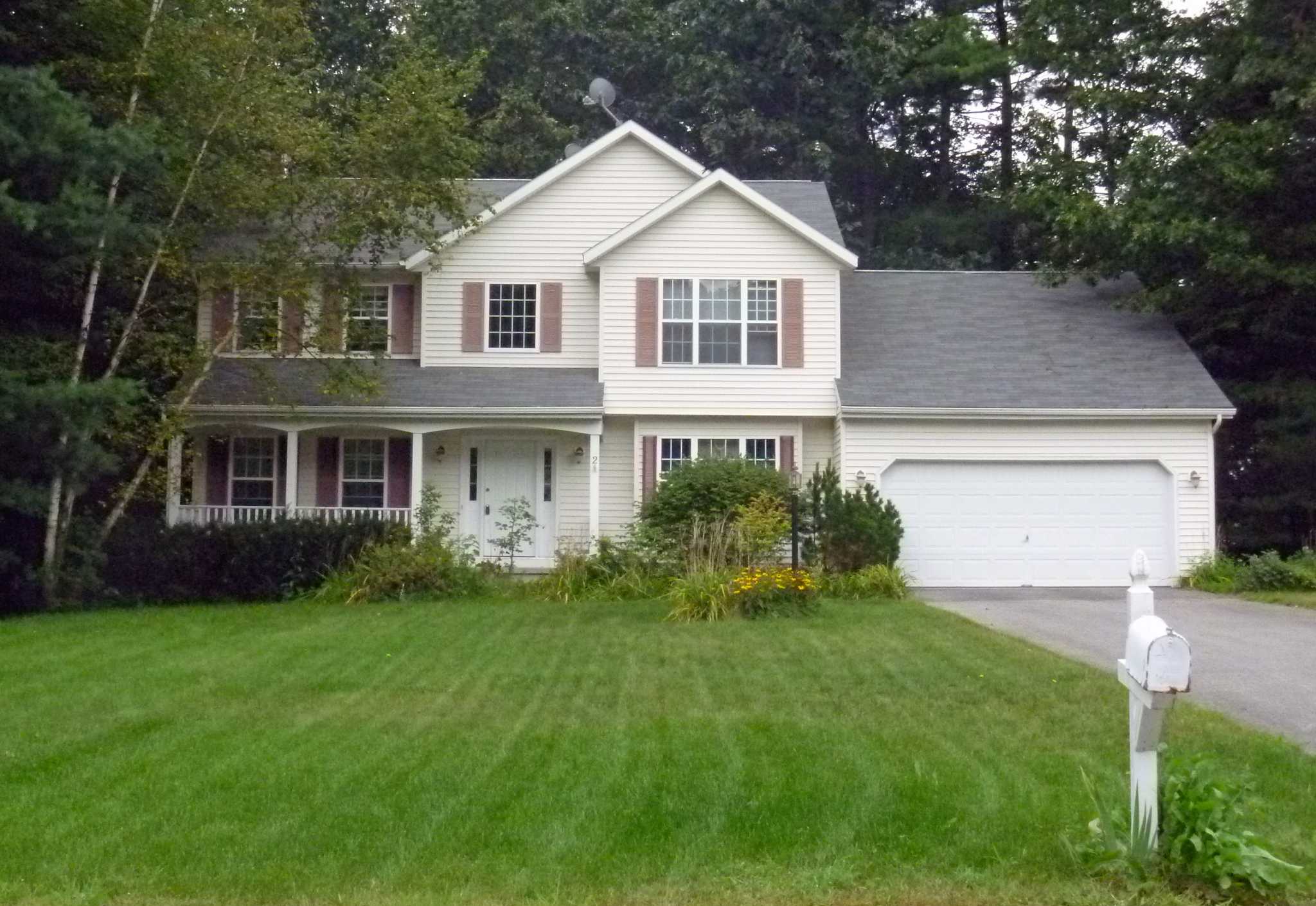 Neighborhoods Furlong Hills, Wilton