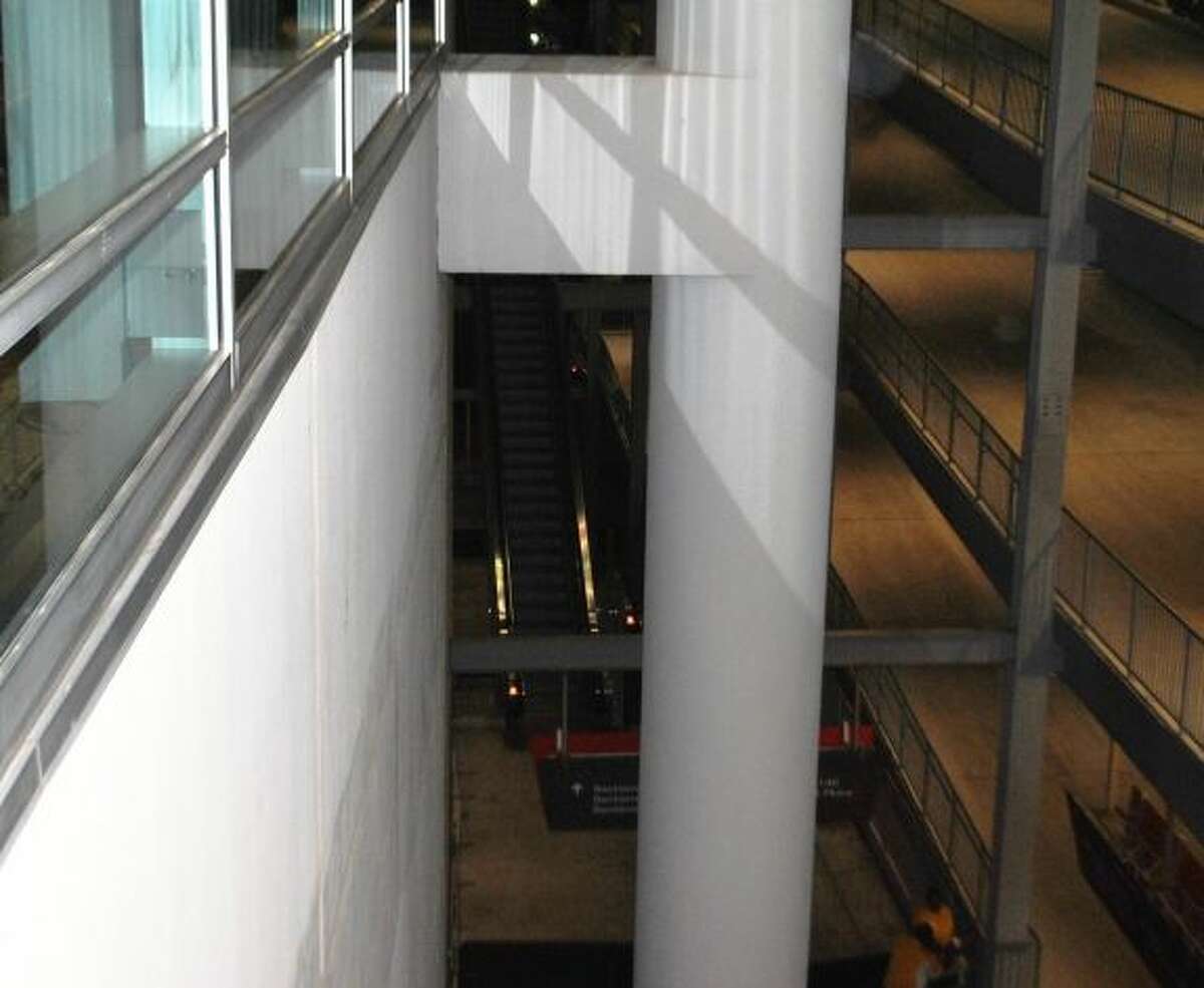 Authorities ID man killed after falling from escalator at Texans game