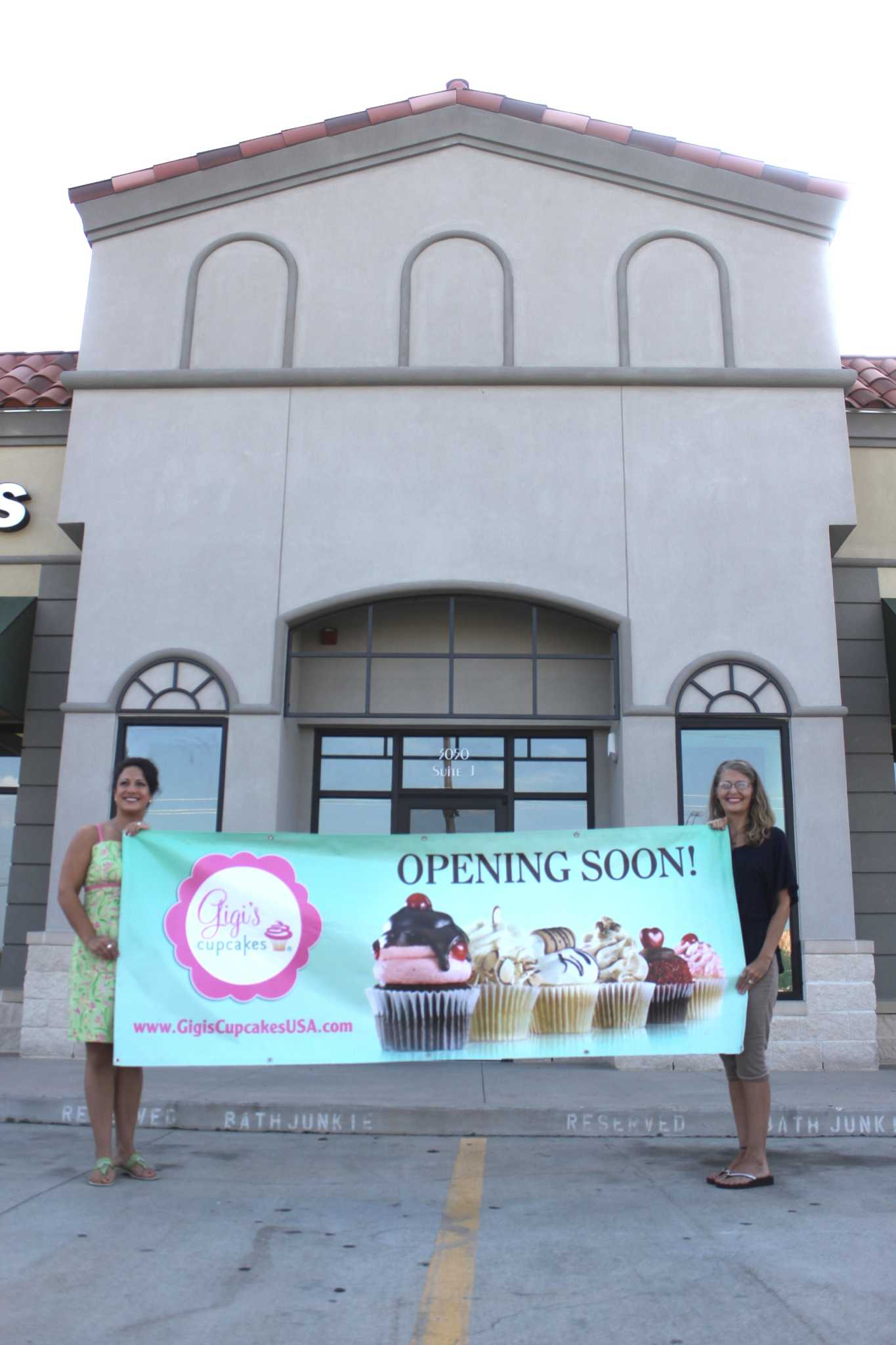 Beaumont welcomes a new cupcake shop