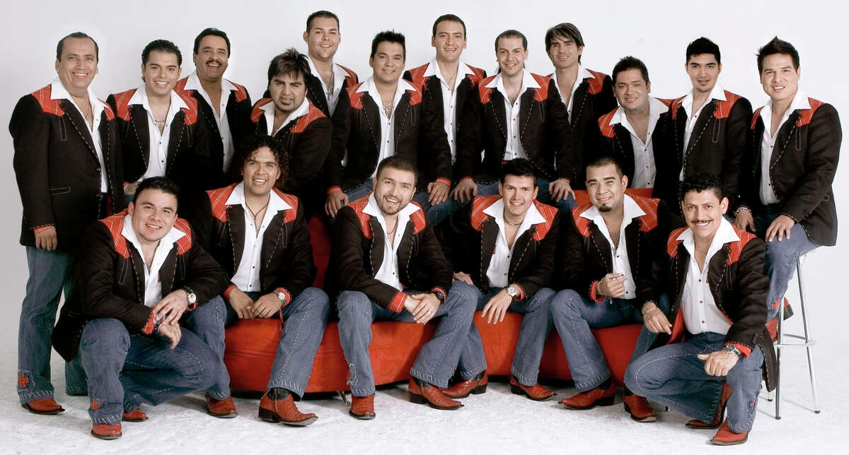 Legendary Mexican band in Karnes County crash