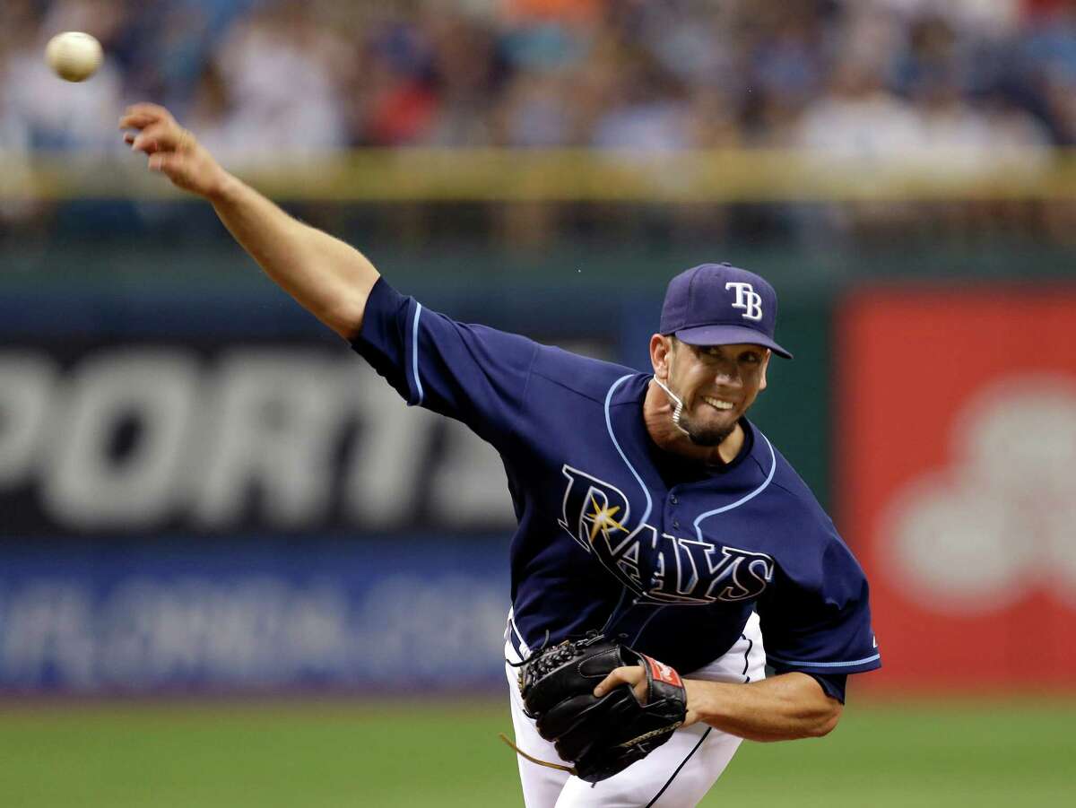 James Shields throws out first pitch on Rays Opening Day 2023