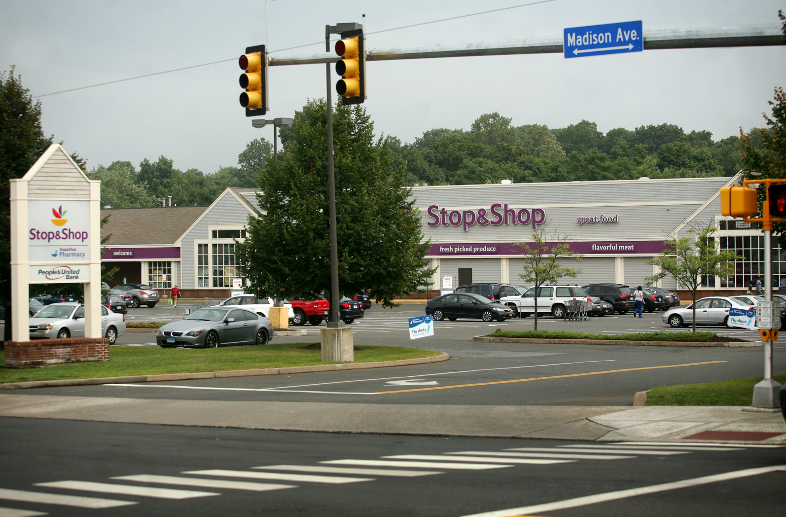 Stop and Shop closing a Bridgeport store Connecticut Post