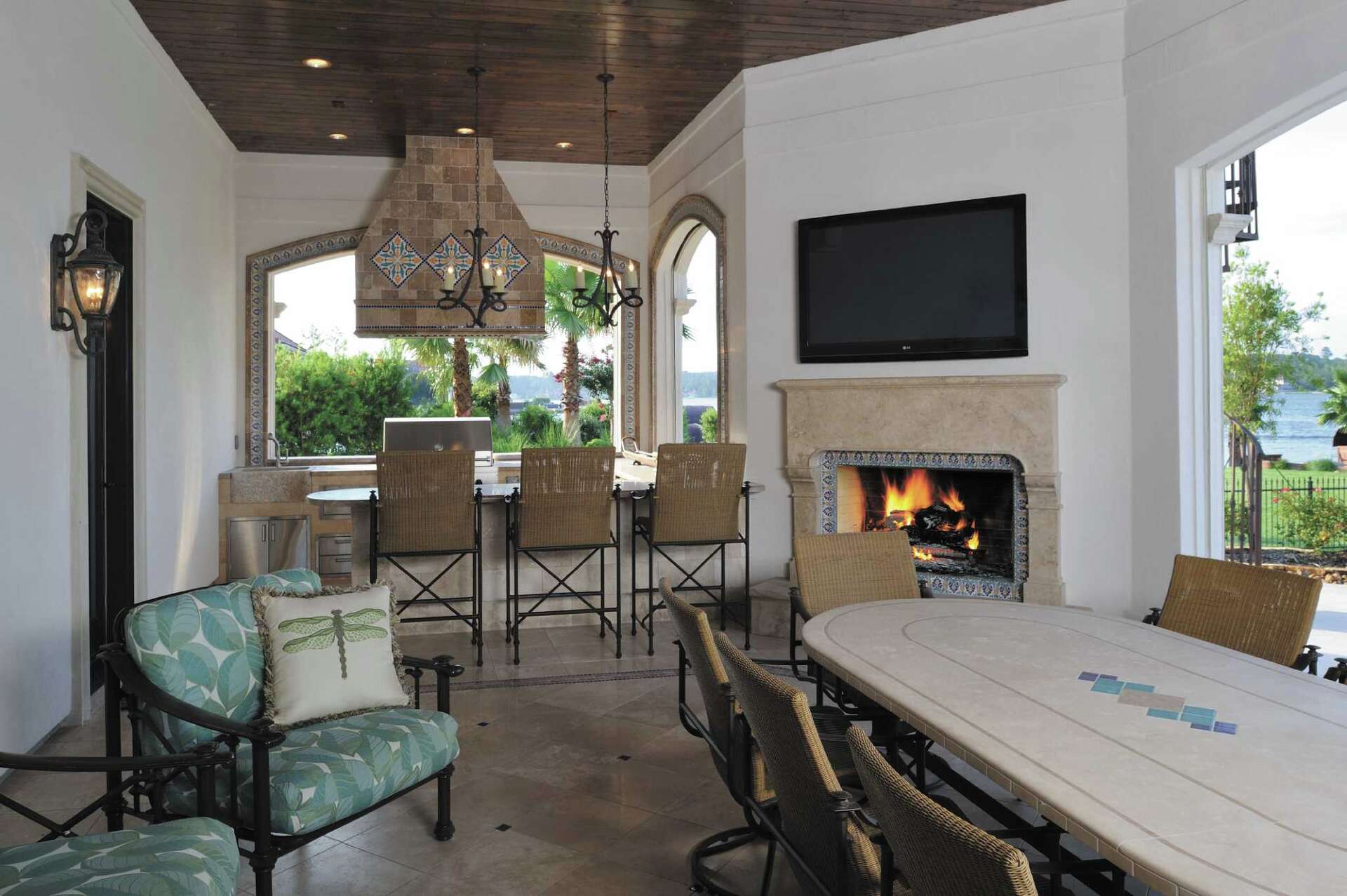 Create outdoor spaces with indoor style