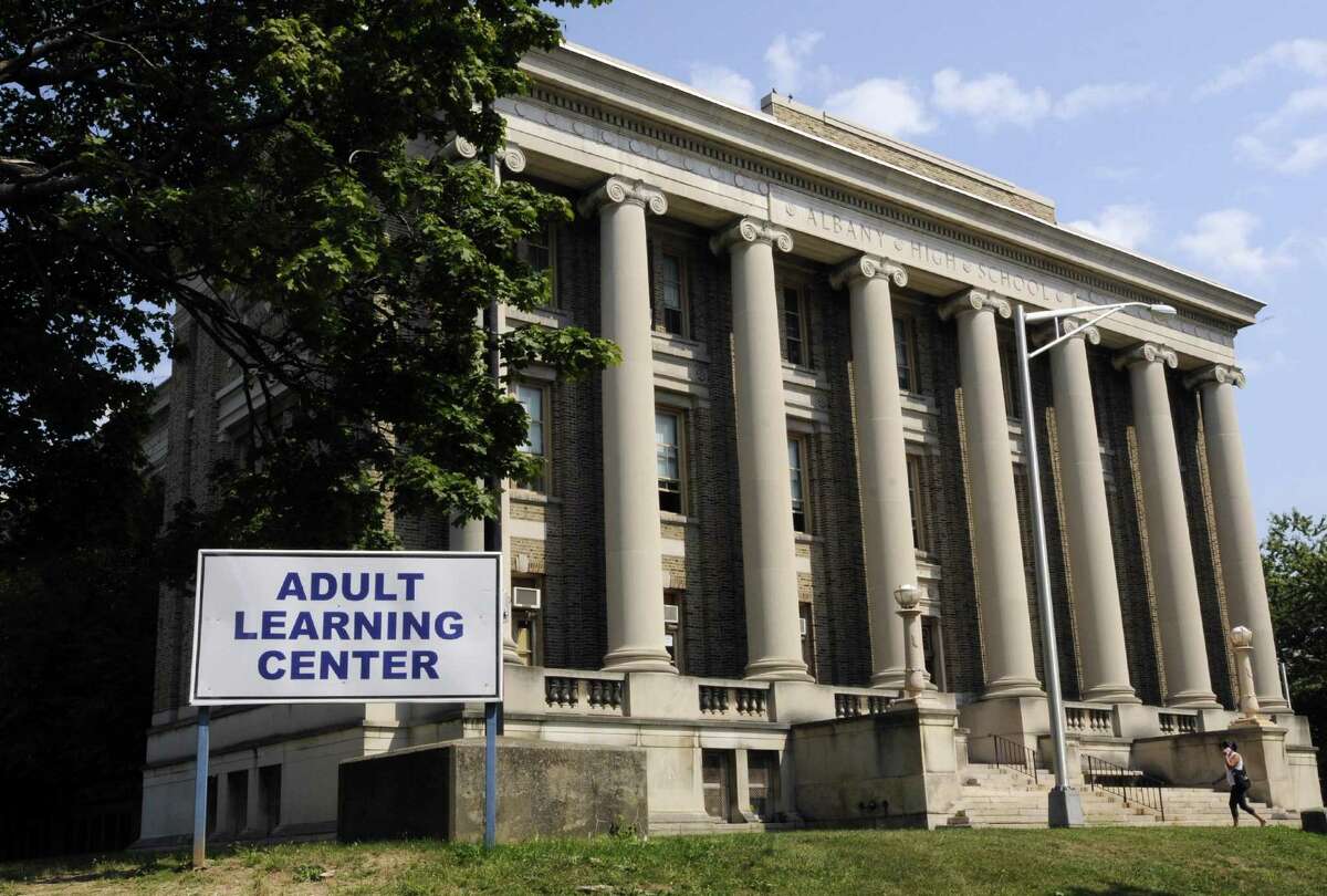 Albany district eyes excharter school