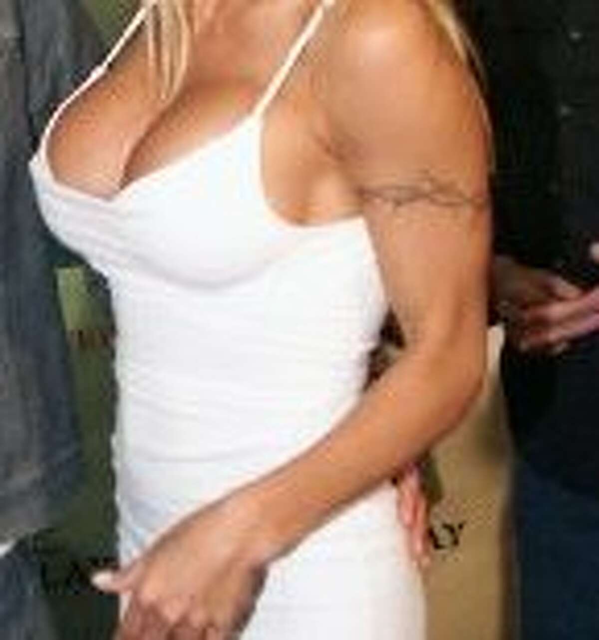 Kelly Ripa says she got 'symbol of my stupidity' tattoo in