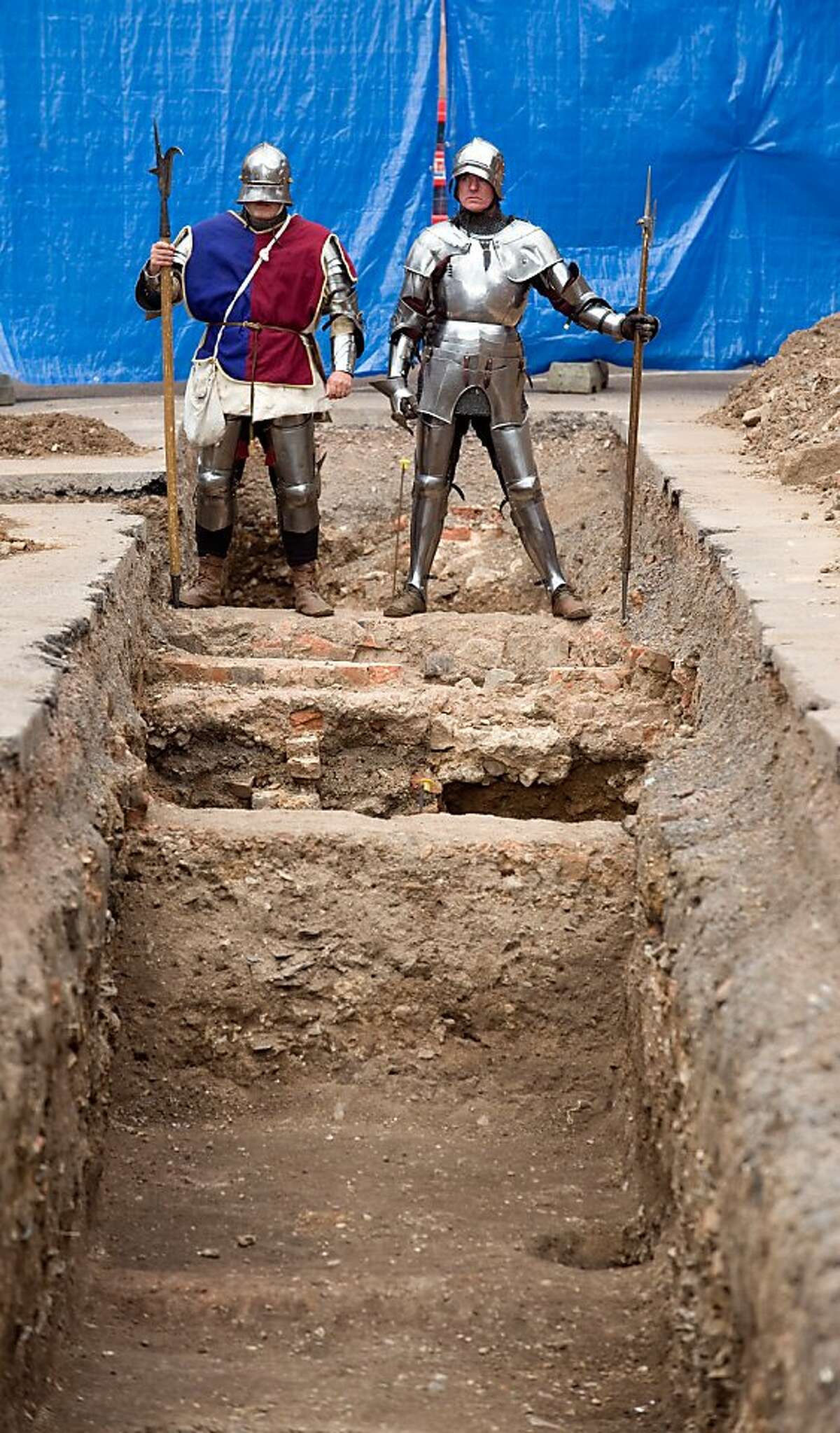 king-richard-iii-s-grave-may-have-been-found