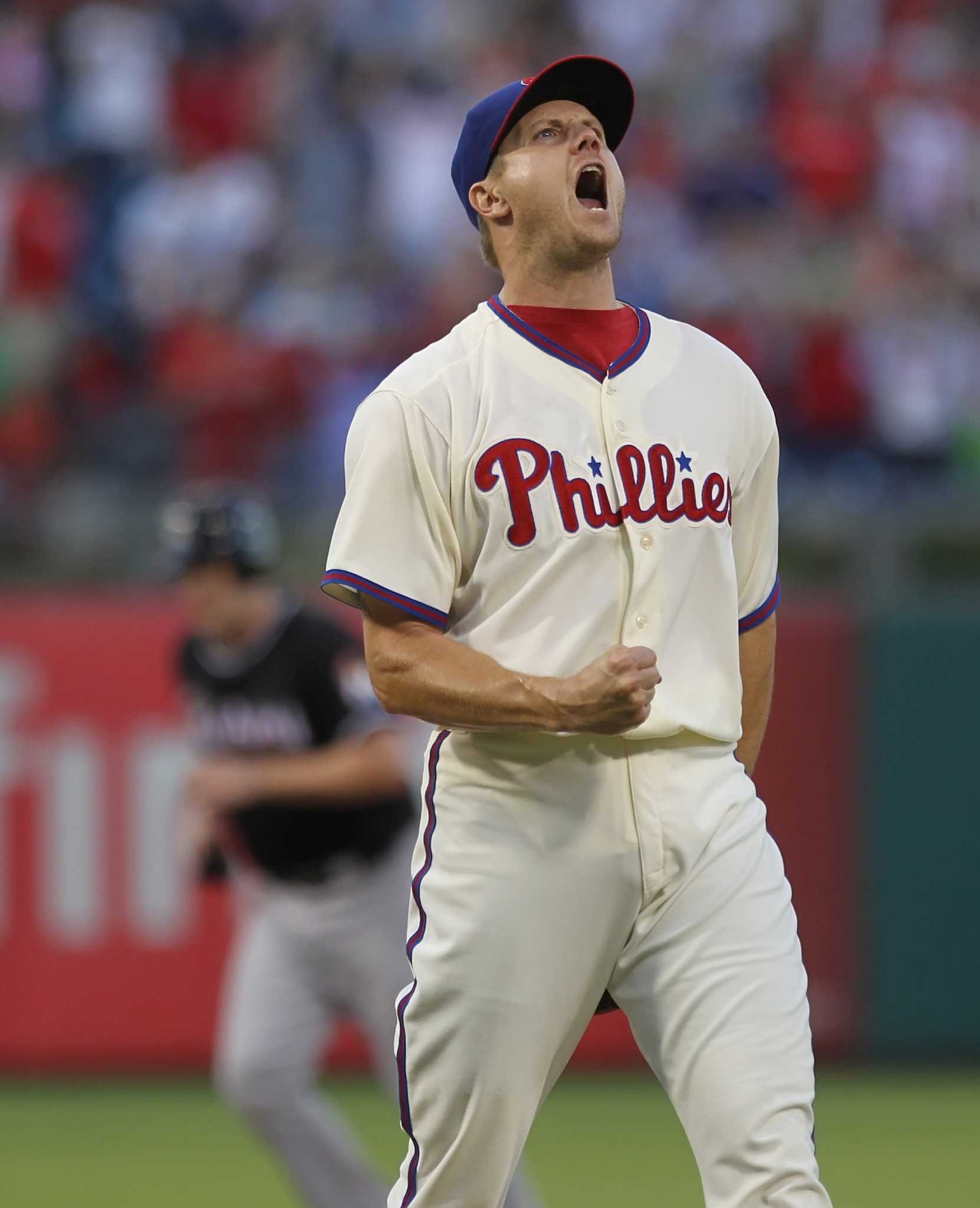 Inside pitch Phillies keep on winning