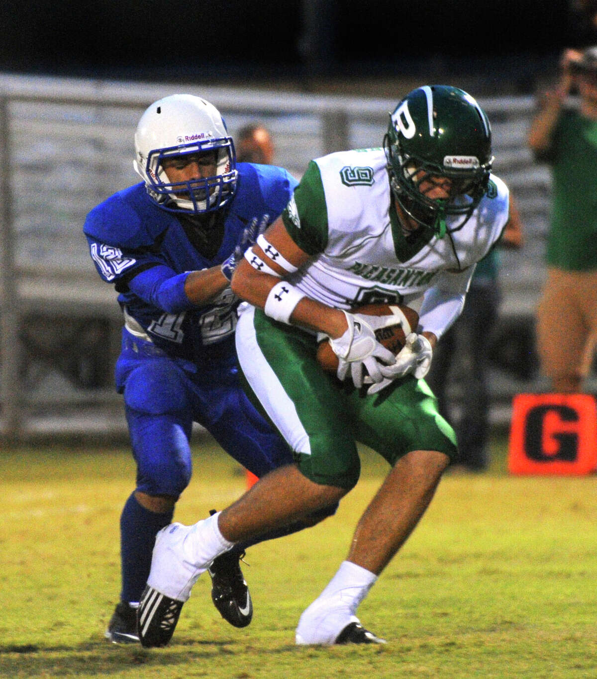 Walters throws five touchdowns as Pleasanton beats Lanier