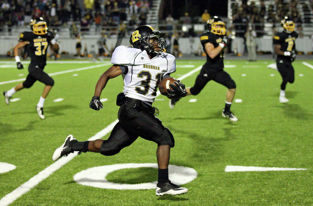 Brennan's Makai Green heads to the end zone for a touchdown against East Central during second half action Friday Sept. 14, 2012 at Hornet Stadium. Brennan won 24-0.
