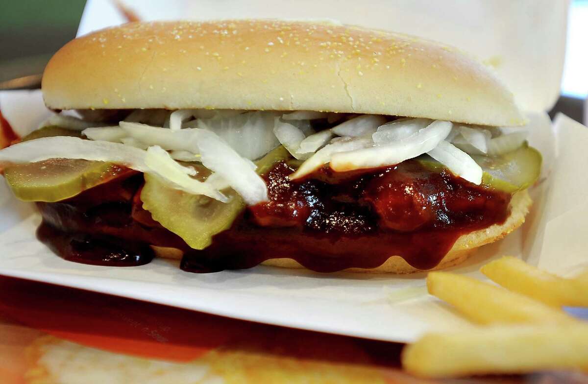 McDonald's McRib Sandwich, 500 calories.