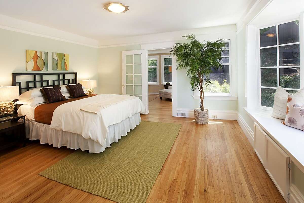 Cole Valley CraftsmanEdwardian home