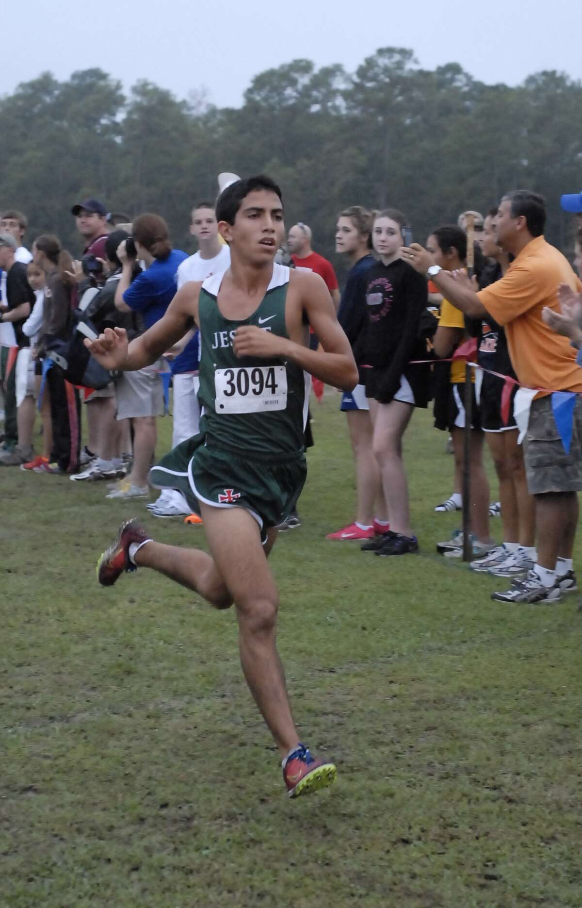 Cross country Strake Jesuit running toward historic first UIL state title