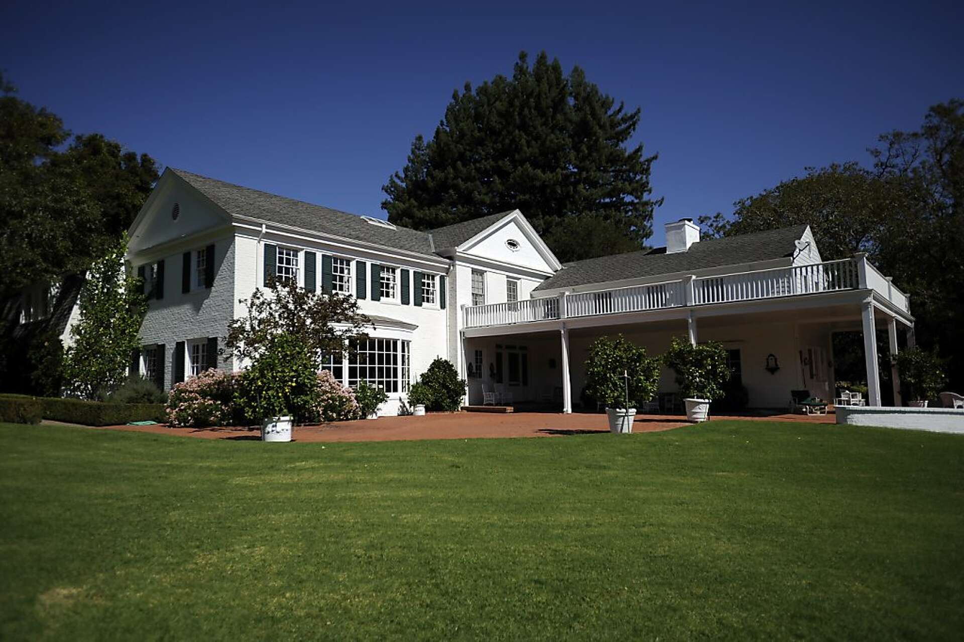Flood, Gillespie Woodside estates for sale