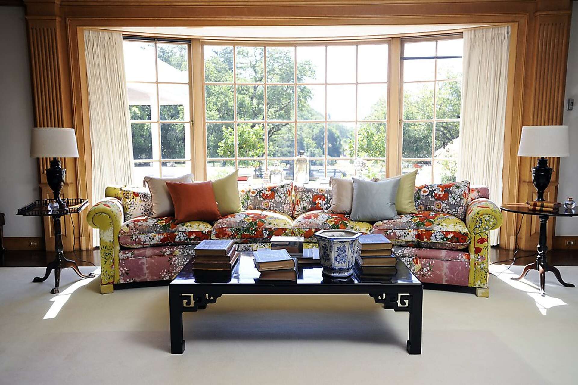 Flood, Gillespie Woodside estates for sale