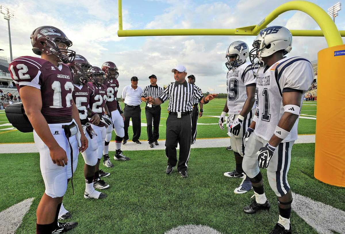 Coin toss coach strategies vary
