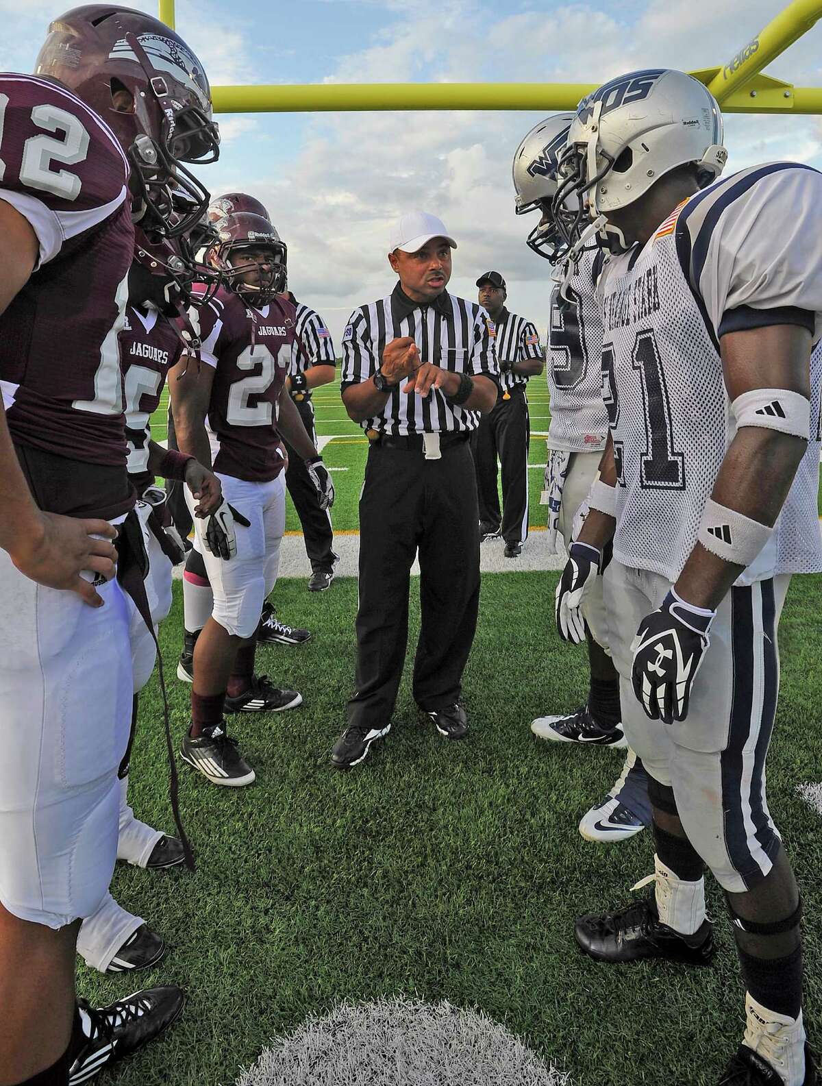 Coin toss coach strategies vary