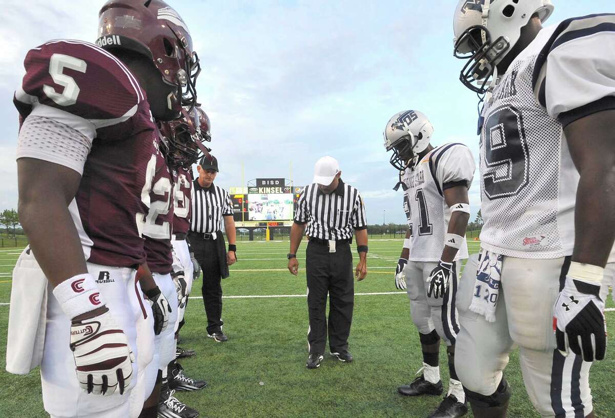 Coin toss coach strategies vary