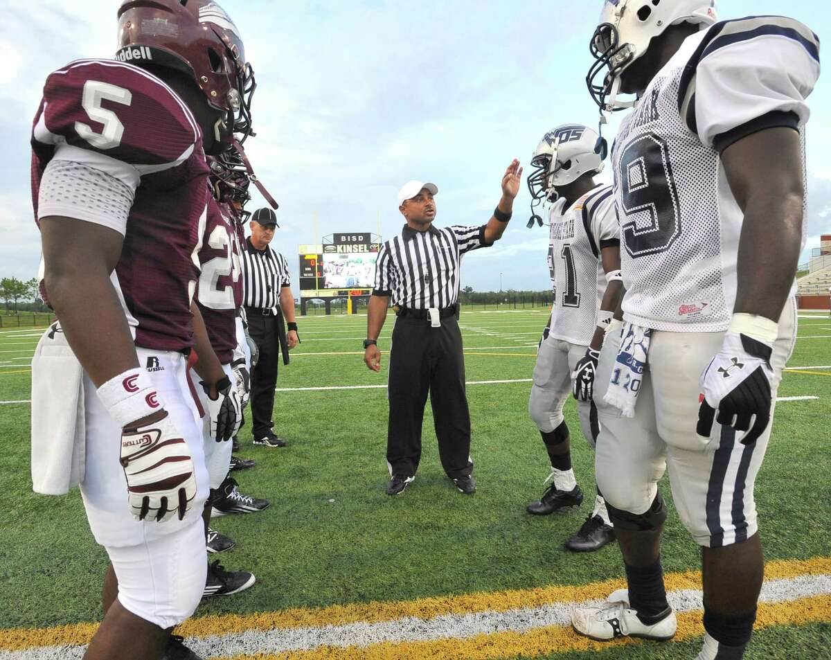 Coin toss coach strategies vary