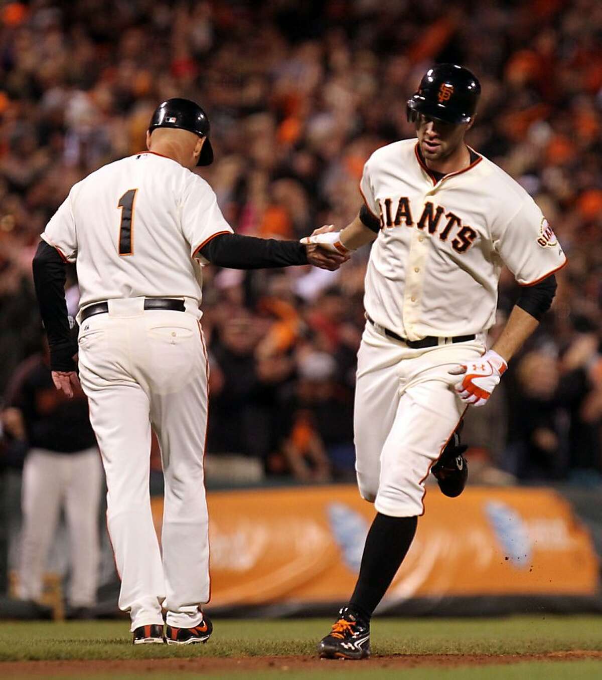 Giants clinch National League West title