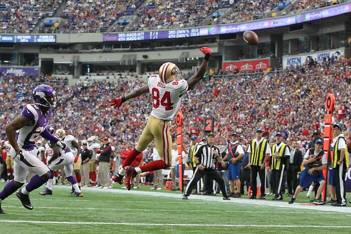 Randy Moss looking forward to 'hearing the Metrodome rock' in