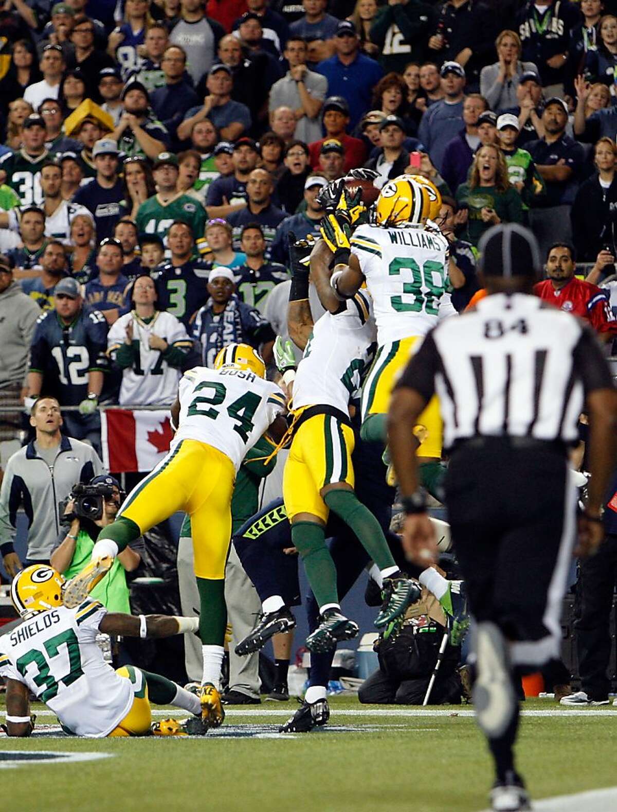 Photos: Seahawks Stun Packers On Final Play