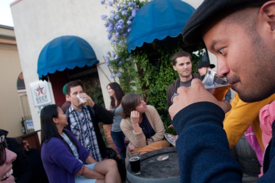 Rod Dibble, bar pianist at the Alley in Oakland, dies