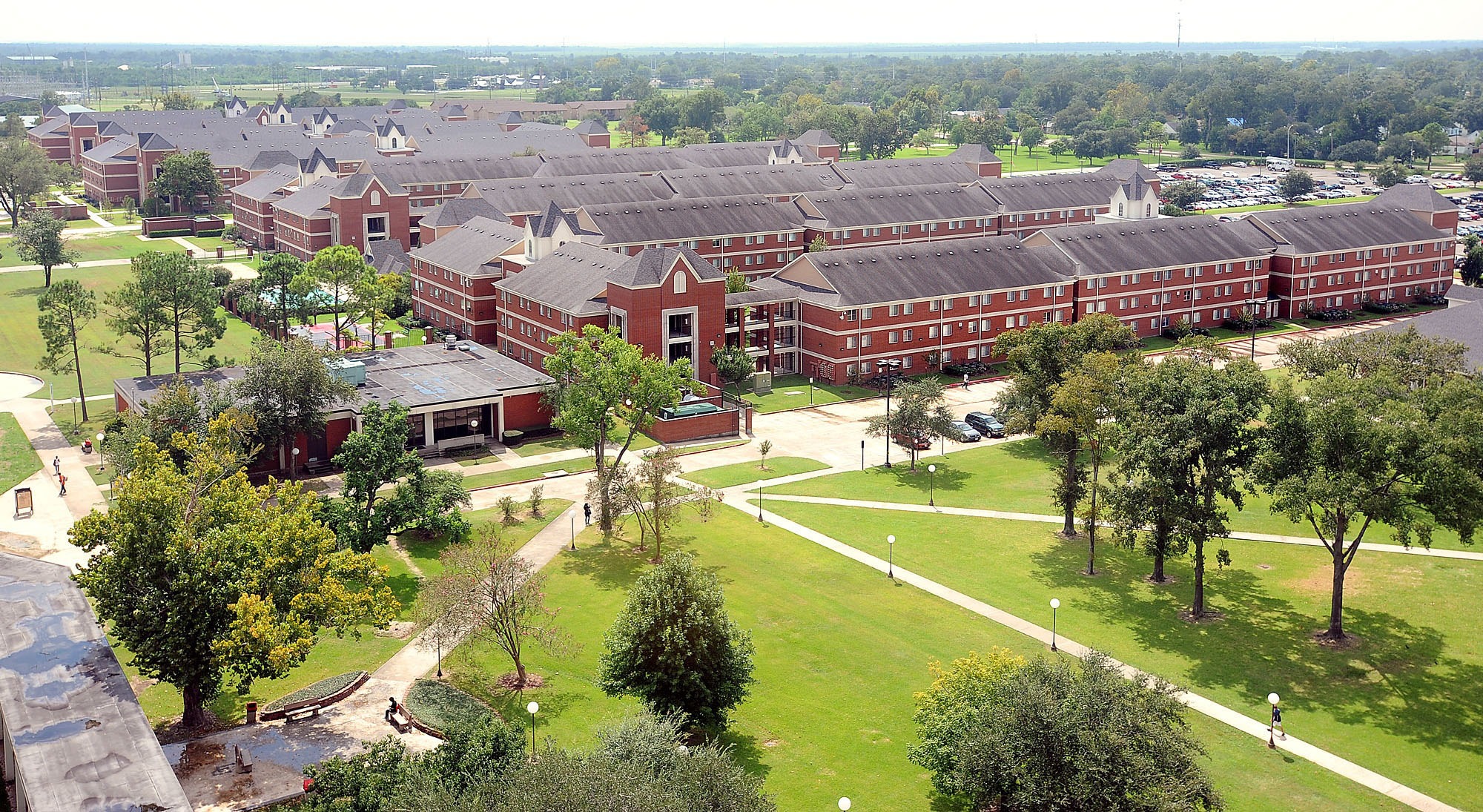 220 percent tuition increase in 9 years puts Lamar on par with