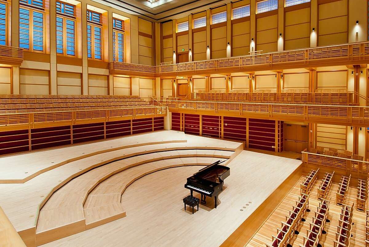 Weill Hall takes a bow at its opening