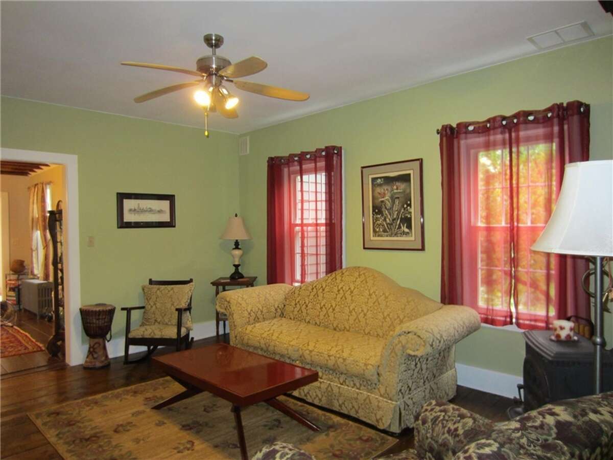 House of the Week Farmhouse in Schodack