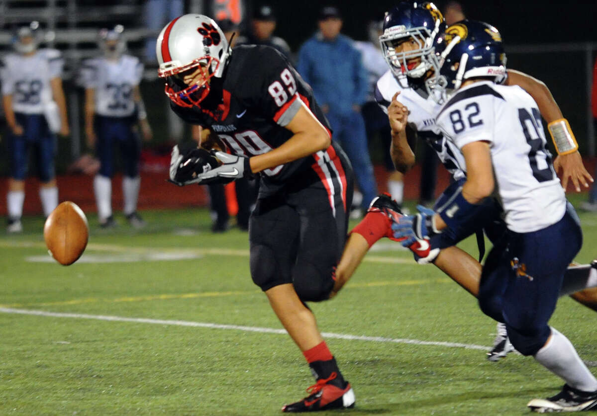 HS football Week 3: Weston vs. Pomperaug