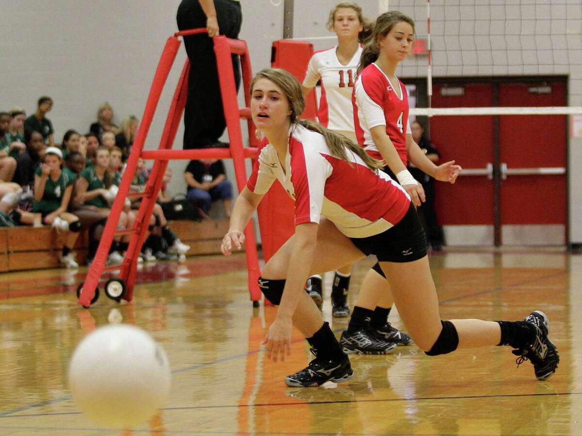 Volleyball Katy in tough rebuilding year