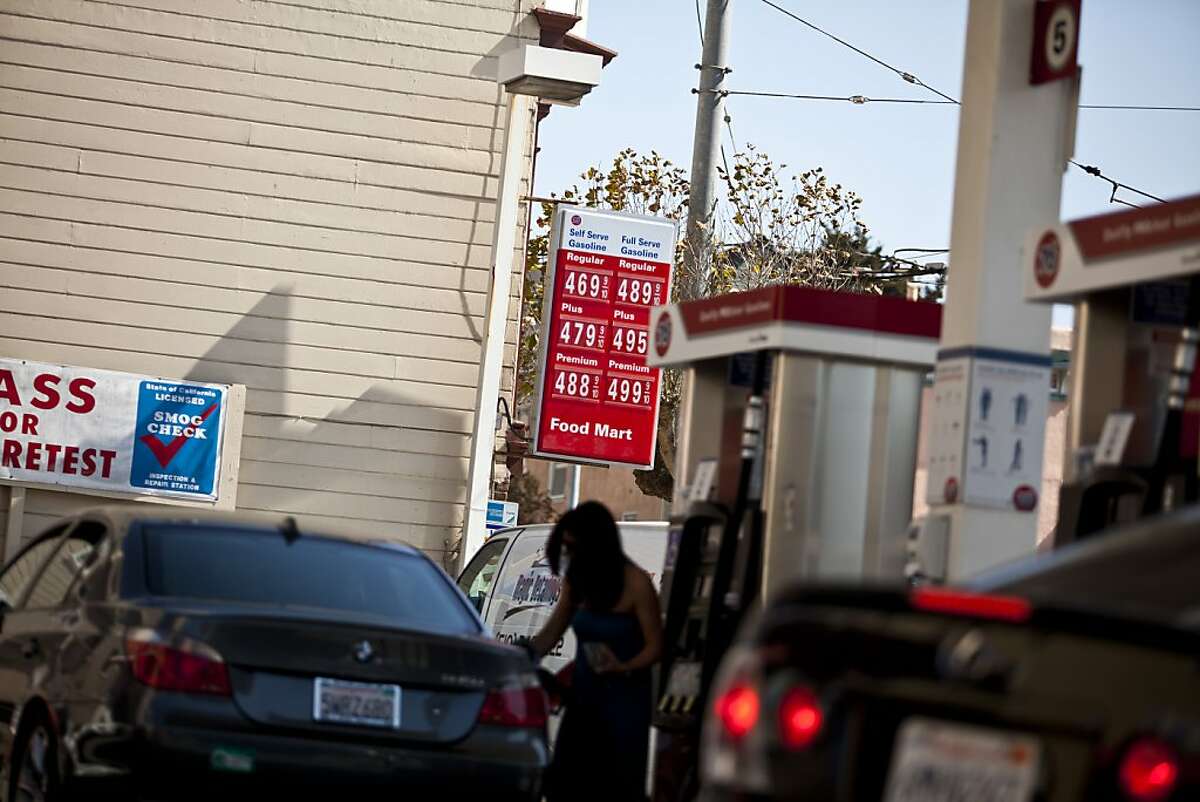 Gas prices soar on refinery, pipeline woes