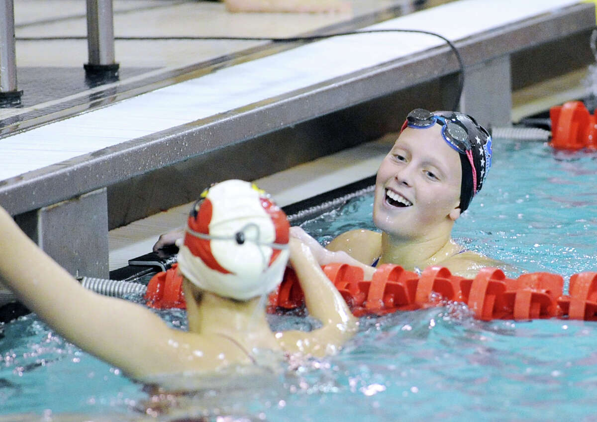 Greenwich girls swim team edges rival Darien