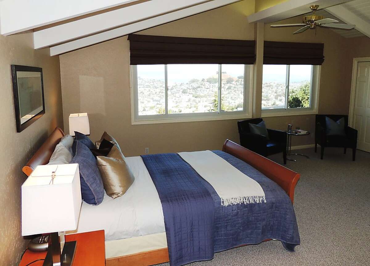 Beacon Street trilevel offers city views, allnew kitchen