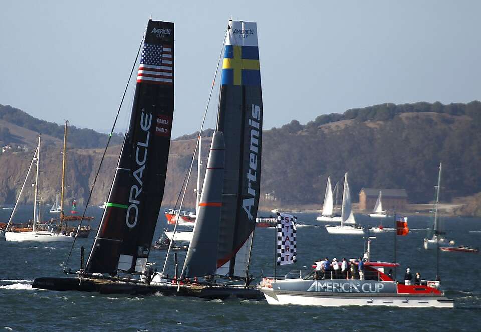 Oracle boat fares well after capsizing