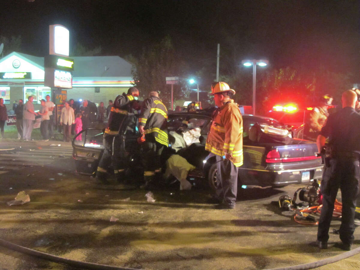 3 injured in headon crash in Stratford