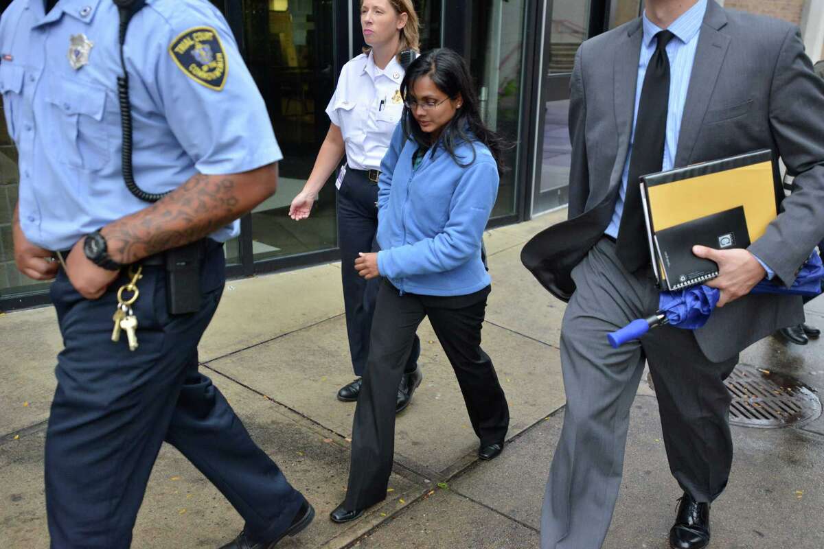 Chemist in Mass. lab scandal refuses to testify