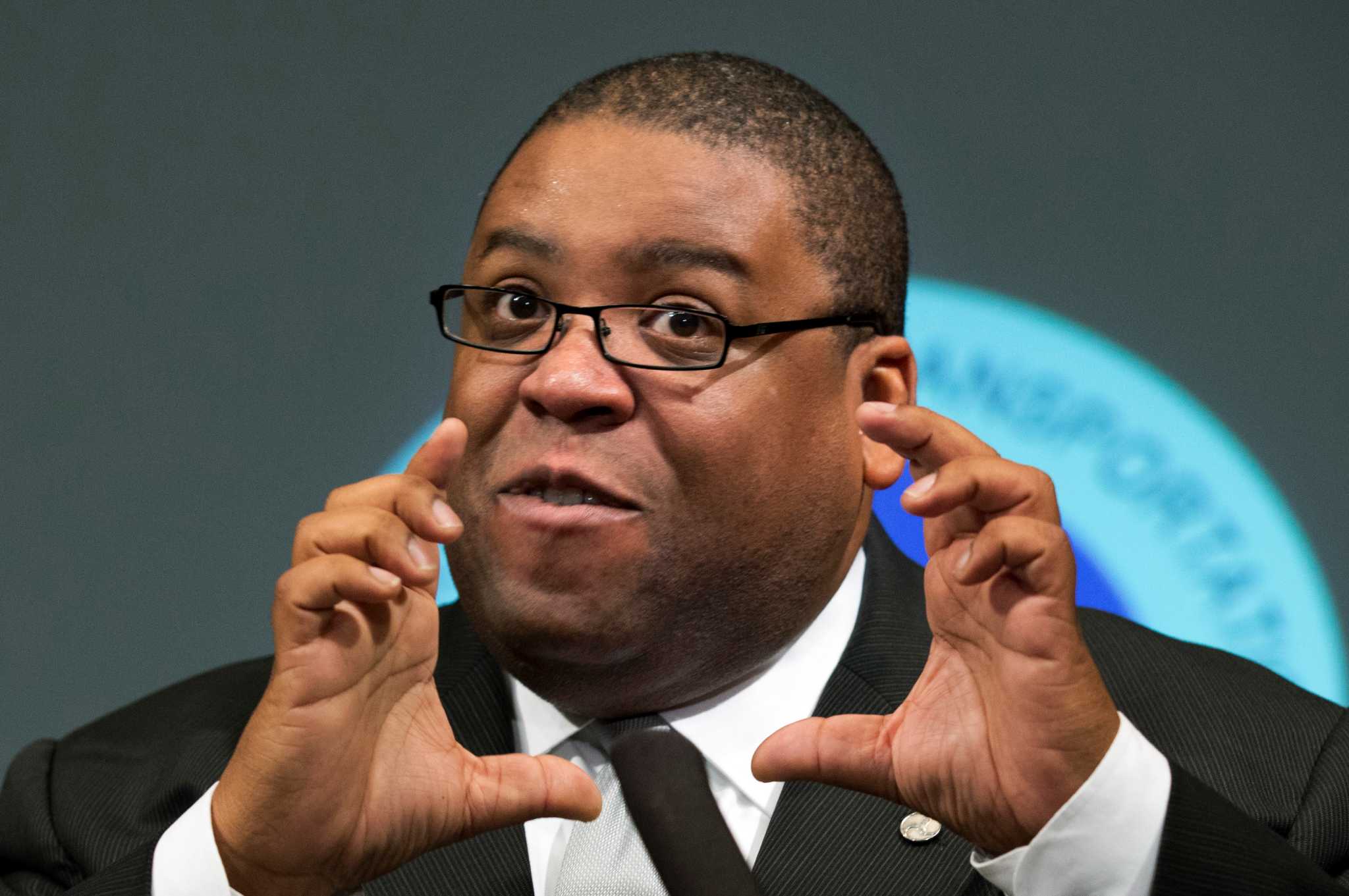 Counterfeit air bags called 'extreme safety risk'