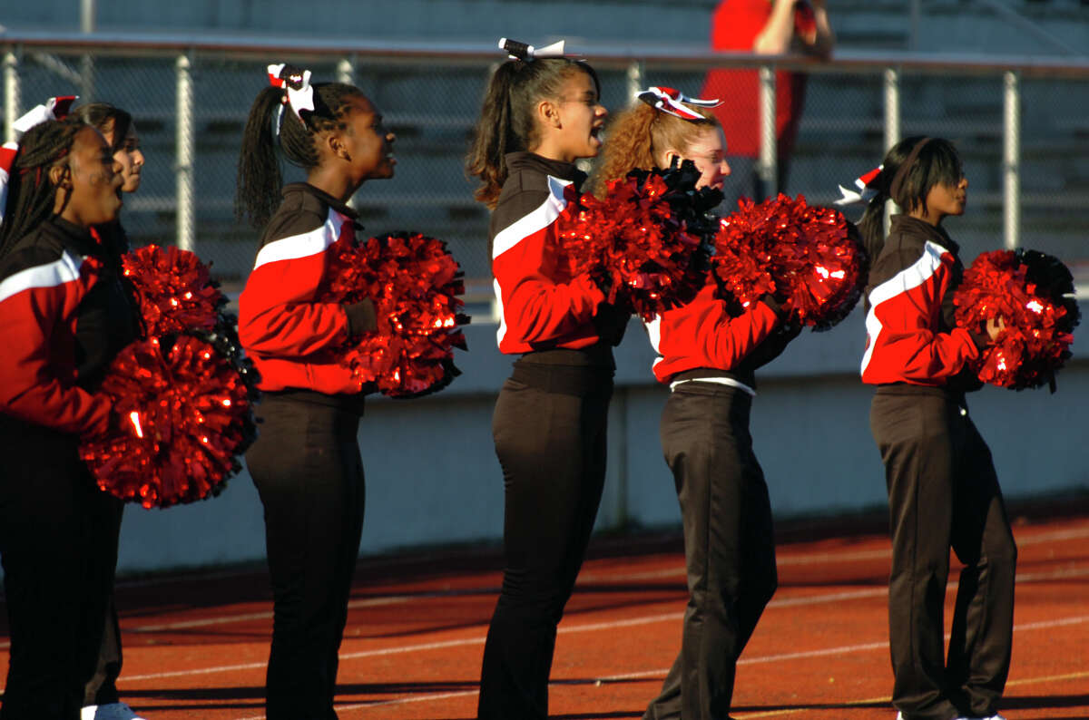 Central Tops Bassick For 1st Win