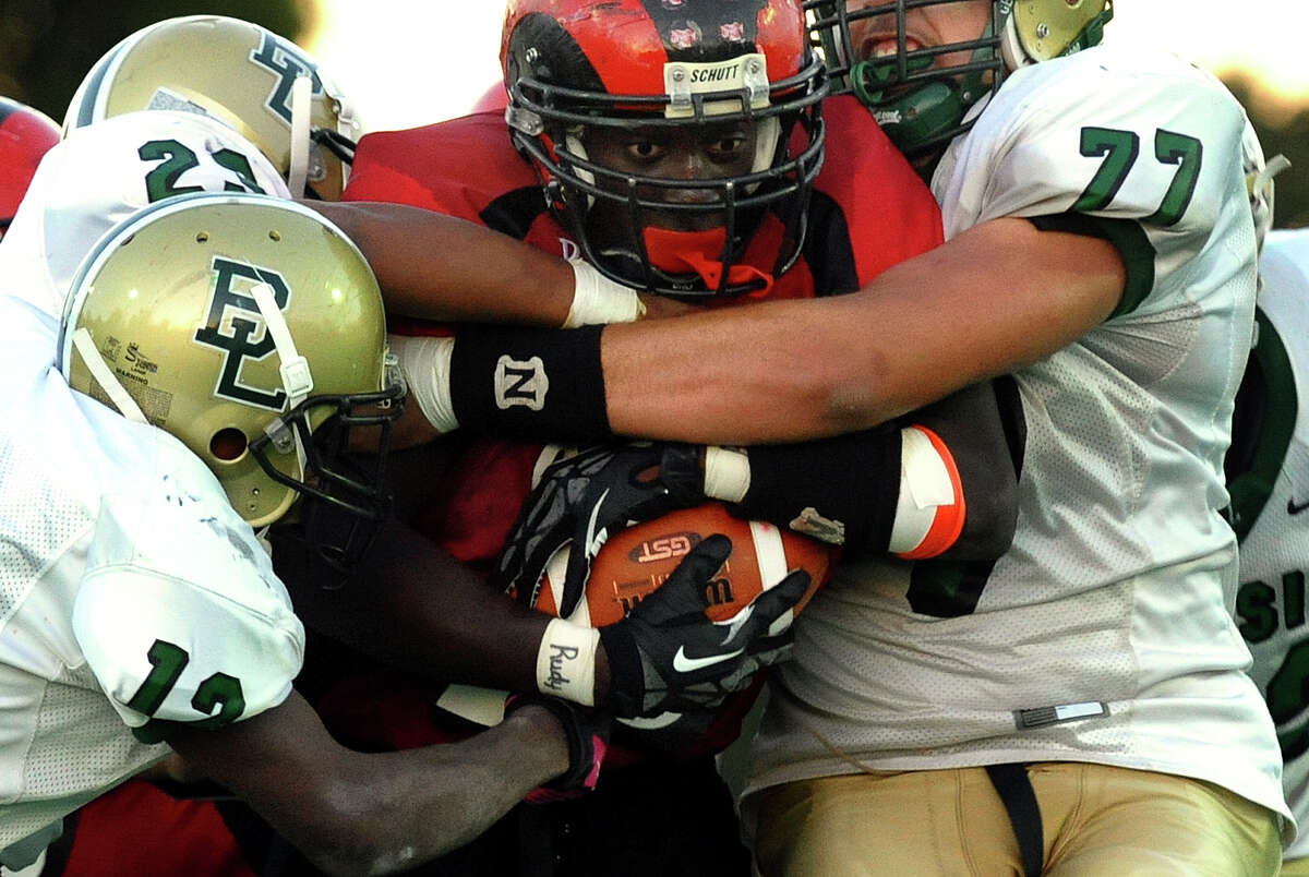 Central Tops Bassick For 1st Win