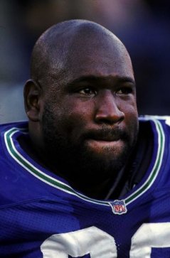 Defensive tackle Cortez Kennedy of the Seattle Seahawks looks on News  Photo - Getty Images