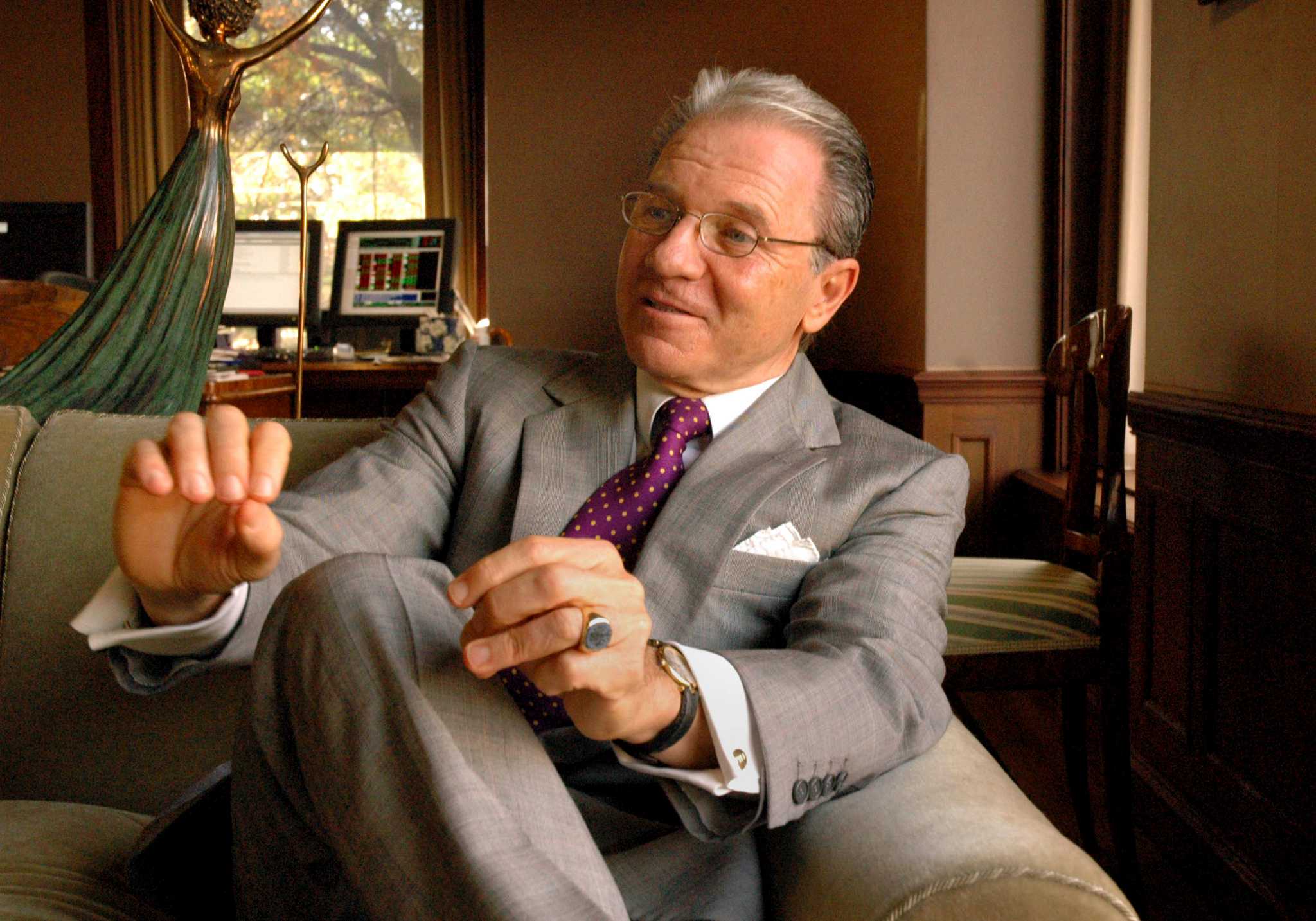 Greenwich billionaires back on another Forbes list