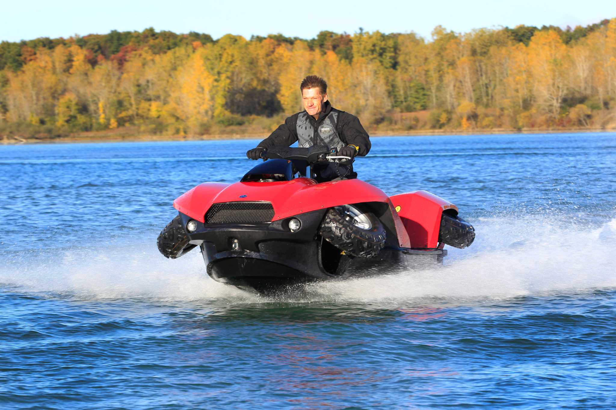 Amphibious ATV