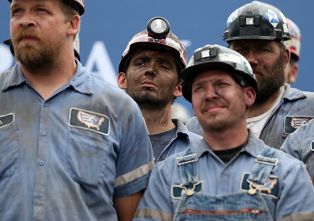 How much money do gravediggers make?